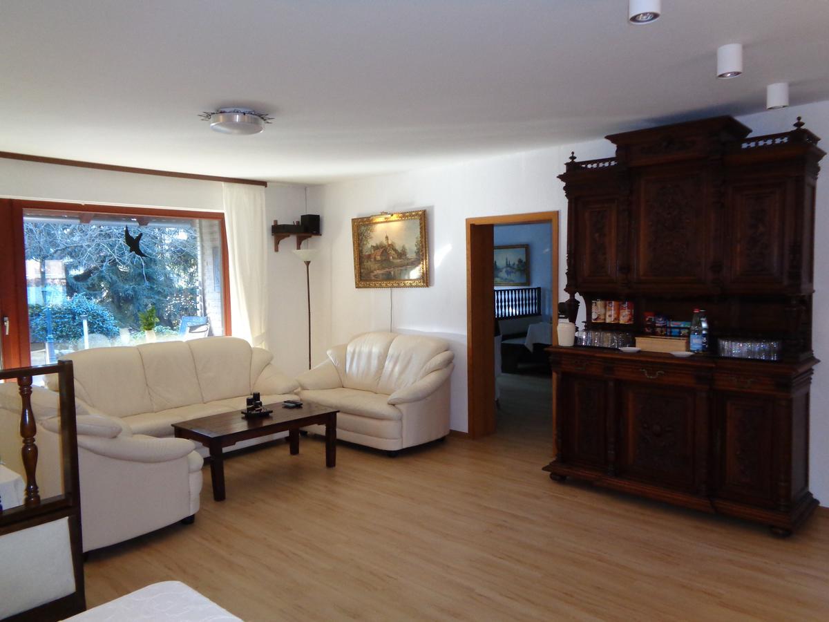 Hotel Garni Eichhornkobel Faßberg Eksteriør bilde
